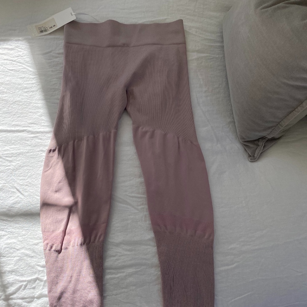 NWT Varley Clara Leggings Blush size L